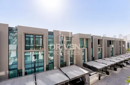 Apartment - 1 Bedroom - 2 Bathrooms for rent in The Autograph - Jumeirah Village Circle - Dubai