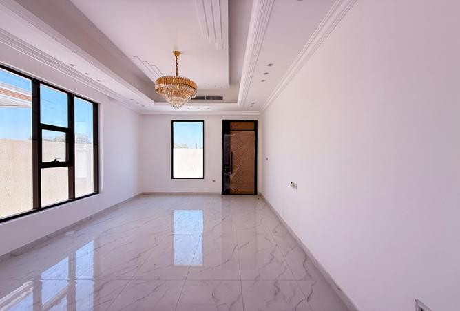15242173 - Property Image 2