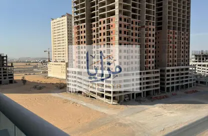 Apartment - 2 Bedrooms - 3 Bathrooms for rent in Emirates City - Ajman