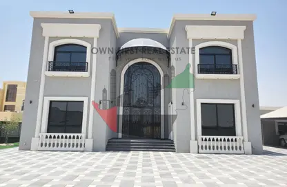 Villa - 5 Bedrooms - 7 Bathrooms for rent in Al Aweer 1 - Al Aweer - Dubai