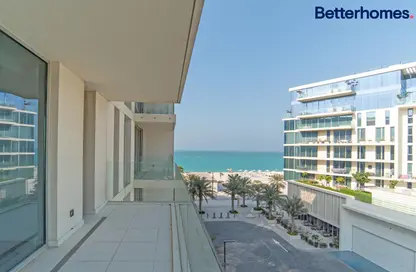 Balcony image for: Apartment - 2 Bedrooms - 3 Bathrooms for sale in Mamsha Al Saadiyat - Saadiyat Cultural District - Saadiyat Island - Abu Dhabi, Image 1