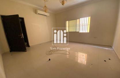 Villa - 6 Bedrooms - 7 Bathrooms for rent in Shakhbout City - Abu Dhabi