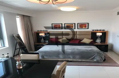 Apartment - Studio - 1 Bathroom for rent in Capital Bay - Business Bay - Dubai