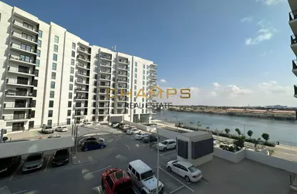 Apartment - Studio - 1 Bathroom for sale in Waters Edge - Yas Island - Abu Dhabi