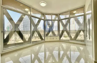 Apartment - 1 Bedroom - 2 Bathrooms for rent in Infinity Building - Al Satwa - Dubai