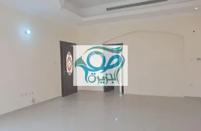 فيلا - 5 غرف نوم - 6 حمامات للايجار في مدينة محمد بن زايد - أبوظبي