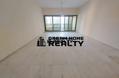 Apartment - 3 Bedrooms - 4 Bathrooms for rent in Zakhir Tower 1 - Zakhir Towers - Al Taawun - Sharjah