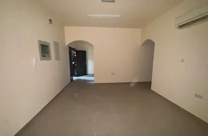 Apartment - 2 Bedrooms - 2 Bathrooms for rent in Bida Bin Ammar - Asharej - Al Ain