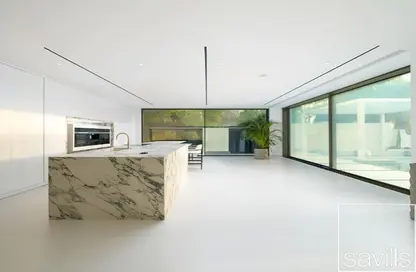 Villa - 5 Bedrooms - 6 Bathrooms for rent in Entertainment Foyer - Oasis Clusters - Jumeirah Islands - Dubai