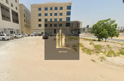 أرض - استوديو للبيع في تجارية مويلح - الشارقة