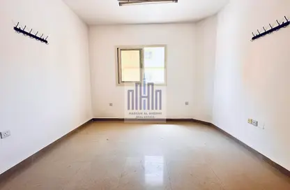 Apartment - 1 Bedroom - 1 Bathroom for rent in Fire Station Road - Muwaileh - Sharjah
