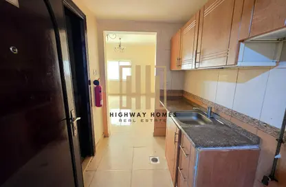 شقة - 1 حمام للايجار في بناية مويليح 29 - مويلح - الشارقة