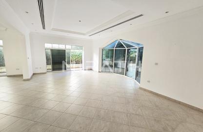 Villa - 5 Bedrooms - 6 Bathrooms for rent in Jumeirah 2 Villas - Jumeirah 2 - Jumeirah - Dubai