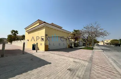 Apartment - 3 Bedrooms - 5 Bathrooms for rent in Legacy - Jumeirah Park - Dubai