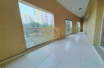Apartment - 2 Bedrooms - 3 Bathrooms for rent in Hessa Homes Building - Oud Metha - Bur Dubai - Dubai