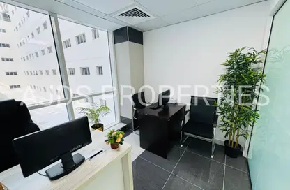 مكتب - استوديو - 1 حمام للايجار في الفجر كومبلكس - عود ميثاء - بر دبي - دبي