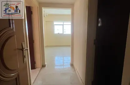 Apartment - 1 Bedroom - 1 Bathroom for rent in Qasimia 10 building - Al Mahatta - Al Qasimia - Sharjah