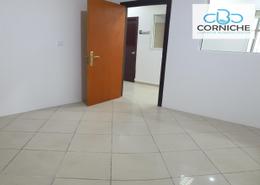 Empty Room image for: Office Space - 4 bathrooms for rent in Khalidiya Centre - Cornich Al Khalidiya - Al Khalidiya - Abu Dhabi, Image 1