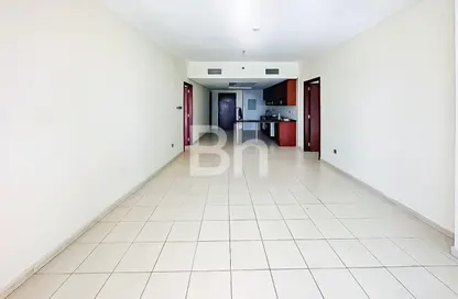 Apartment - 2 Bedrooms - 3 Bathrooms for rent in Lake View Tower - JLT Cluster B - Jumeirah Lake Towers - Dubai