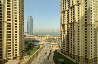 شقة - 3 غرف نوم - 4 حمامات للايجار في مرجان 1 - مرجان - مساكن شاطئ الجميرا - دبي