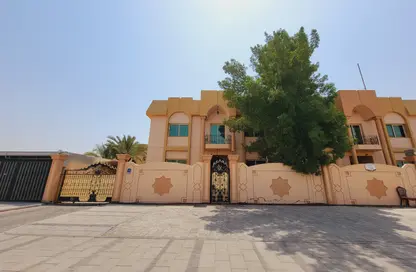 Villa - 5 Bedrooms - 6 Bathrooms for rent in Mohamed Bin Zayed Centre - Mohamed Bin Zayed City - Abu Dhabi