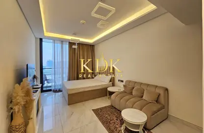 Apartment - Studio - 1 Bathroom for sale in Samana Golf Avenue - Dubai Studio City - Dubai