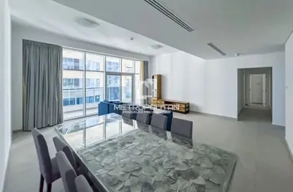 Apartment - 2 Bedrooms - 3 Bathrooms for sale in Marina Arcade Tower - Dubai Marina - Dubai