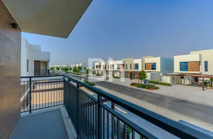 Villa - 4 Bedrooms - 5 Bathrooms for rent in Noya Viva - Noya - Yas Island - Abu Dhabi