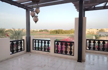 فيلا - 5 غرف نوم - 6 حمامات للايجار في فلل قرية الحمرا - قرية الحمرا - رأس الخيمة