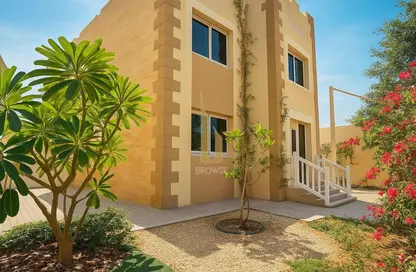 فيلا - 5 غرف نوم - 5 حمامات للايجار في حدائق الإمارات 1 - القوز - دبي