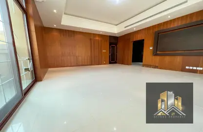 Reception / Lobby image for: Apartment - 1 Bathroom for rent in Khalifa City A - Khalifa City - Abu Dhabi, Image 1