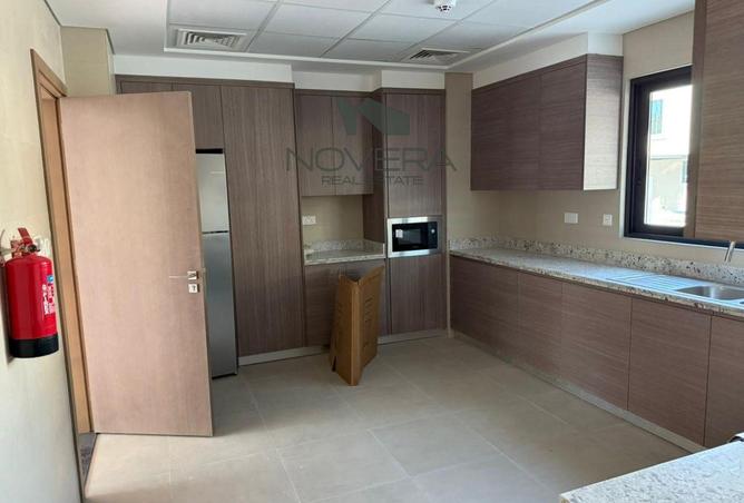 15690870 - صورة العقار 3