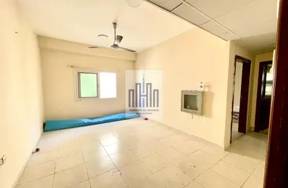 Apartment - 1 Bedroom - 1 Bathroom for rent in Fire Station Road - Muwaileh - Sharjah