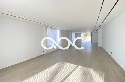 فيلا - 5 غرف نوم - 6 حمامات للايجار في قرية المانجروف - ربدان - أبوظبي