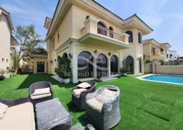 Villa - 5 bedrooms - 7 bathrooms for rent in Garden Homes Frond L - Garden Homes - Palm Jumeirah - Dubai