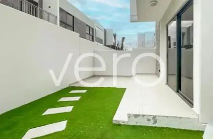 تاون هاوس - 3 غرف نوم - 5 حمامات للبيع في كورسيتيا - داماك هيلز 2 - دبي