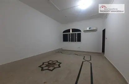 Empty Room image for: Apartment - 1 Bedroom - 1 Bathroom for rent in Al Mushrif - Abu Dhabi, Image 1