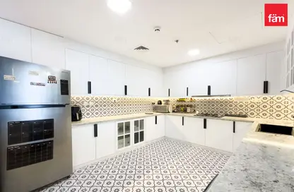 شقة - 2 غرف نوم - 4 حمامات للبيع في توباز افينيو - الفرجان - دبي شقة - 2 غرف نوم - 4 حمامات للبيع في توباز افينيو - الفرجان - دبي