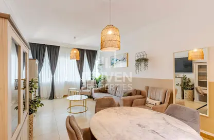 شقة - غرفة نوم - 2 حمامات للايجار في برج ماج 218 - دبي مارينا - دبي