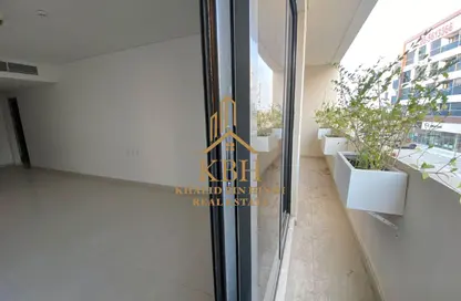 Apartment - 1 Bedroom - 2 Bathrooms for rent in AlFalah - Muwaileh Commercial - Sharjah