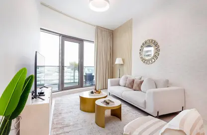صورة لـ غرفة المعيشة شقة - غرفة نوم - 1 حمام للايجار في ذا باي - الخليج التجاري - دبي ، صورة رقم 1
