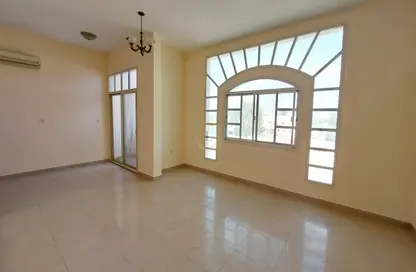 Apartment - 3 Bedrooms - 4 Bathrooms for rent in Al Mraijeb - Al Jimi - Al Ain