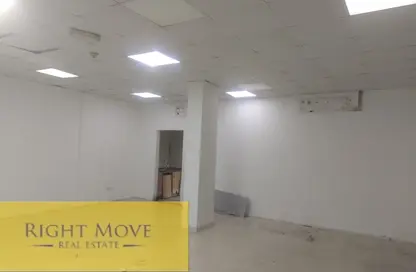 Shop - Studio - 1 Bathroom for rent in L05 - Greece Cluster - International City - Dubai