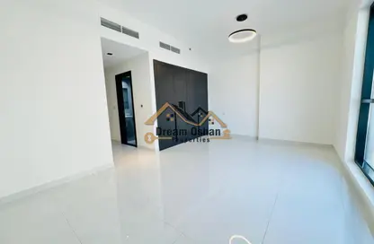 Apartment - 1 Bedroom - 2 Bathrooms for rent in Al Jaddaf - Dubai Apartment - 1 Bedroom - 2 Bathrooms for rent in Al Jaddaf - Dubai