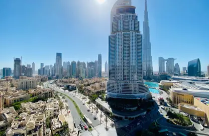 Apartment - 2 Bedrooms - 2 Bathrooms for rent in Boulevard Point - Downtown Dubai - Dubai