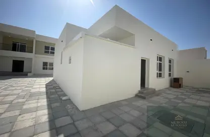Apartment - 2 Bedrooms - 2 Bathrooms for rent in Madinat Al Riyad - Abu Dhabi