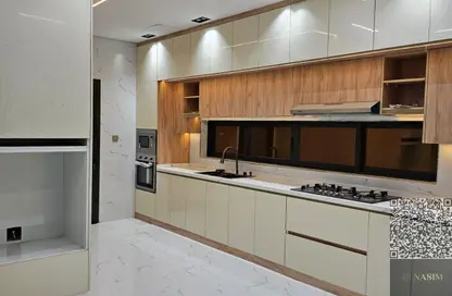 فيلا - 5 غرف نوم - 7 حمامات للبيع في مجتمع ازا - العامرة - عجمان