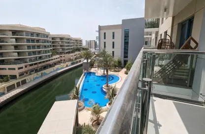 صورة لـ حوض سباحة شقة - 2 غرف نوم - 4 حمامات للايجار في سي 12 - شاطئ الراحة - أبوظبي ، صورة رقم 1