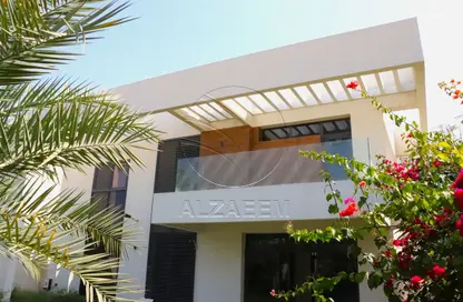 Villa - 5 Bedrooms - 7 Bathrooms for rent in West Yas - Yas Island - Abu Dhabi