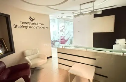 مكتب - استوديو - 1 حمام للايجار في القمة - الخليج التجاري - دبي